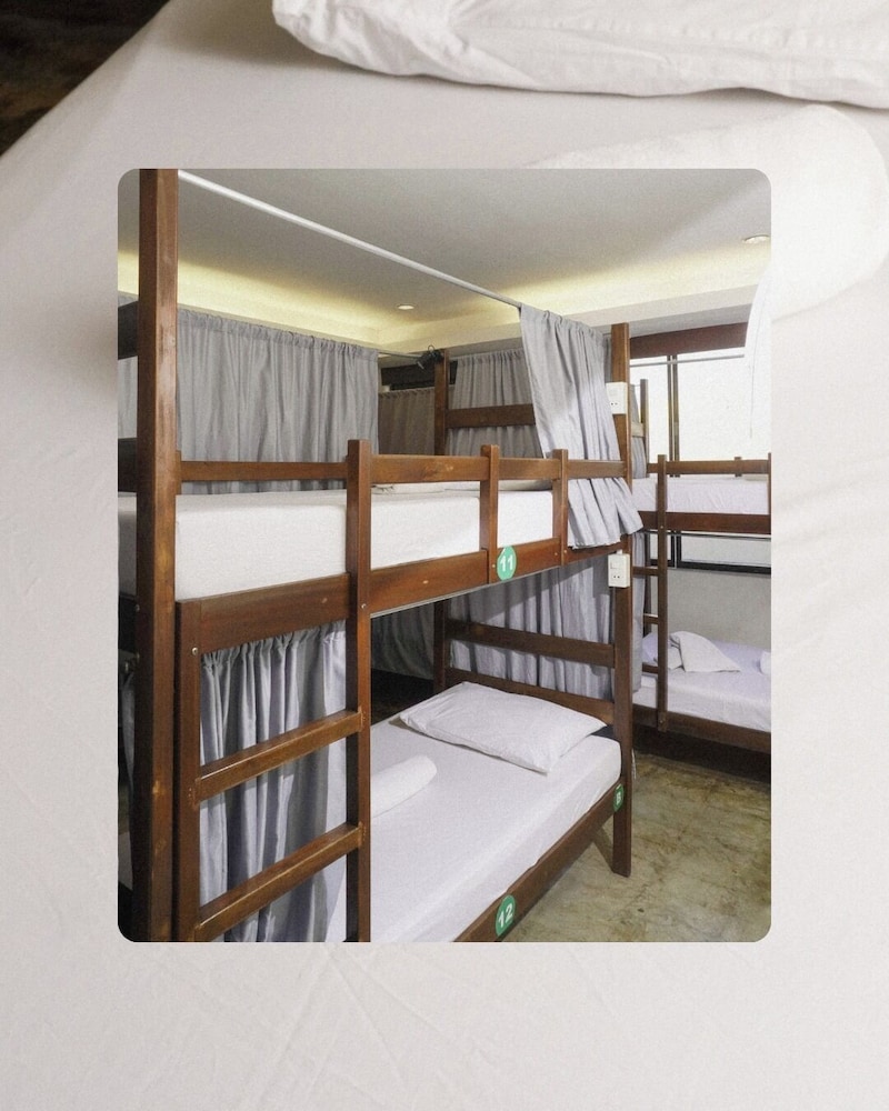 Teofel Hostel by null