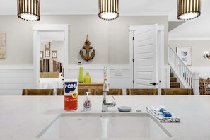 5 chambres, bureau, fer et planche Ă repasser, Wi-Fi