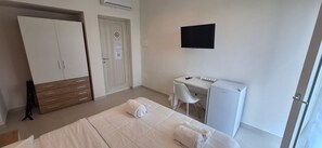 Habitación clásica | Ropa de cama de alta calidad, edredón y camas con efecto memoria 
