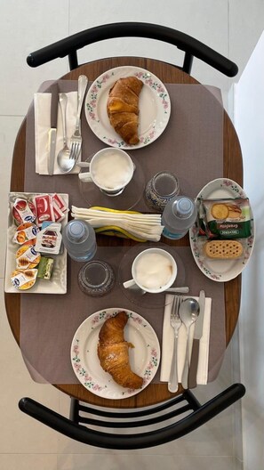 Free daily cooked-to-order breakfast - B&B Santa Maria (Agerola)