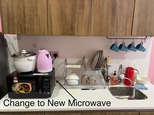 A Hello Kitty Homestay at CH 4 Adult & 1 Infants