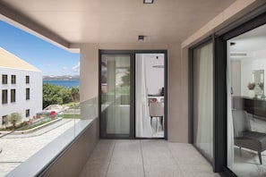 Premium-Apartment, 3 Schlafzimmer, Balkon, Meerblick | Balkon