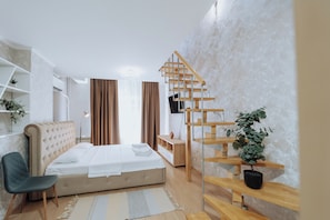 1 slaapkamer, een strijkplank/strijkijzer, gratis wifi, beddengoed