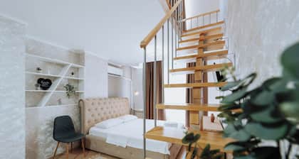 Riscani Quiet 1BR • Balcony • Pet Friendly