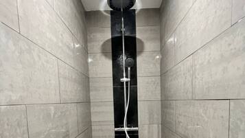 Handdoeken, toiletpapier