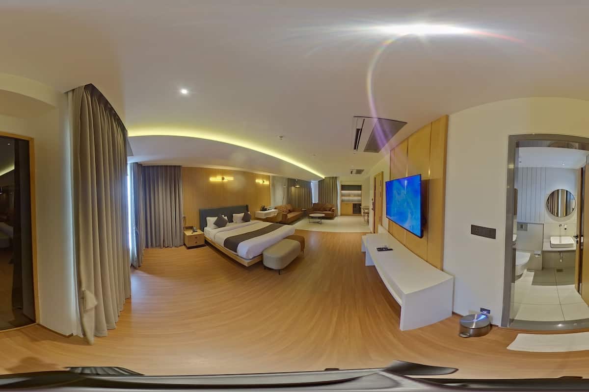 Royal Room