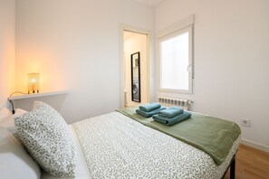 1 bedroom, iron/ironing board, free WiFi