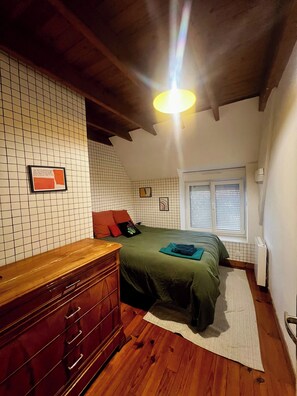 3 Schlafzimmer, Bügeleisen/Bügelbrett, Internetzugang, Bettwäsche