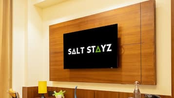 City View- Standard Room | In-room safe, soundproofing, iron/ironing board, free WiFi