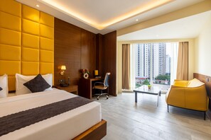 Luxury Suite, Balcony | In-room safe, soundproofing, iron/ironing board, free WiFi