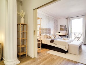 5 chambres, fer et planche à repasser, accès Internet, draps fournis