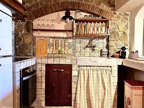 Four, plaque de cuisson, lave-vaisselle