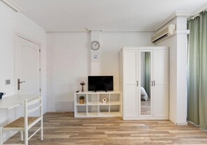 アイロン / アイロン台、WiFi (無料)