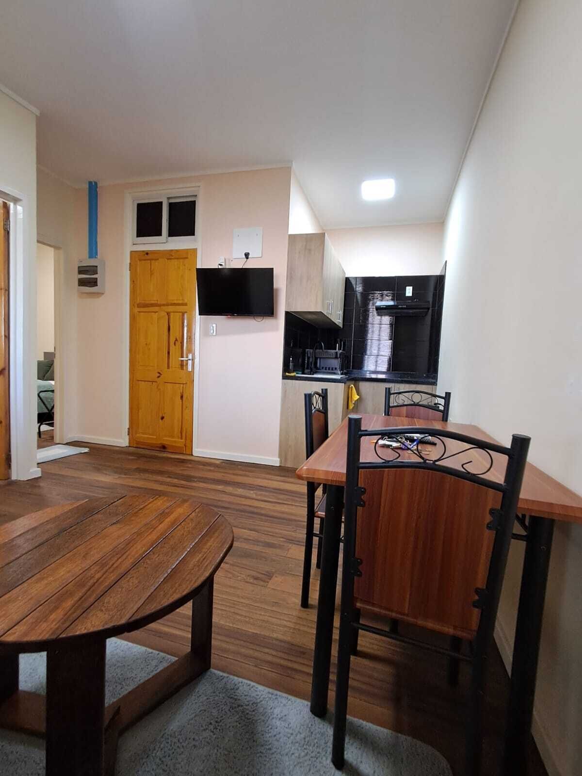 Premium Apartment | Dapur peribadi | Peti sejuk/penyejuk beku saiz penuh, ketuhar gelombang mikro, dapur 