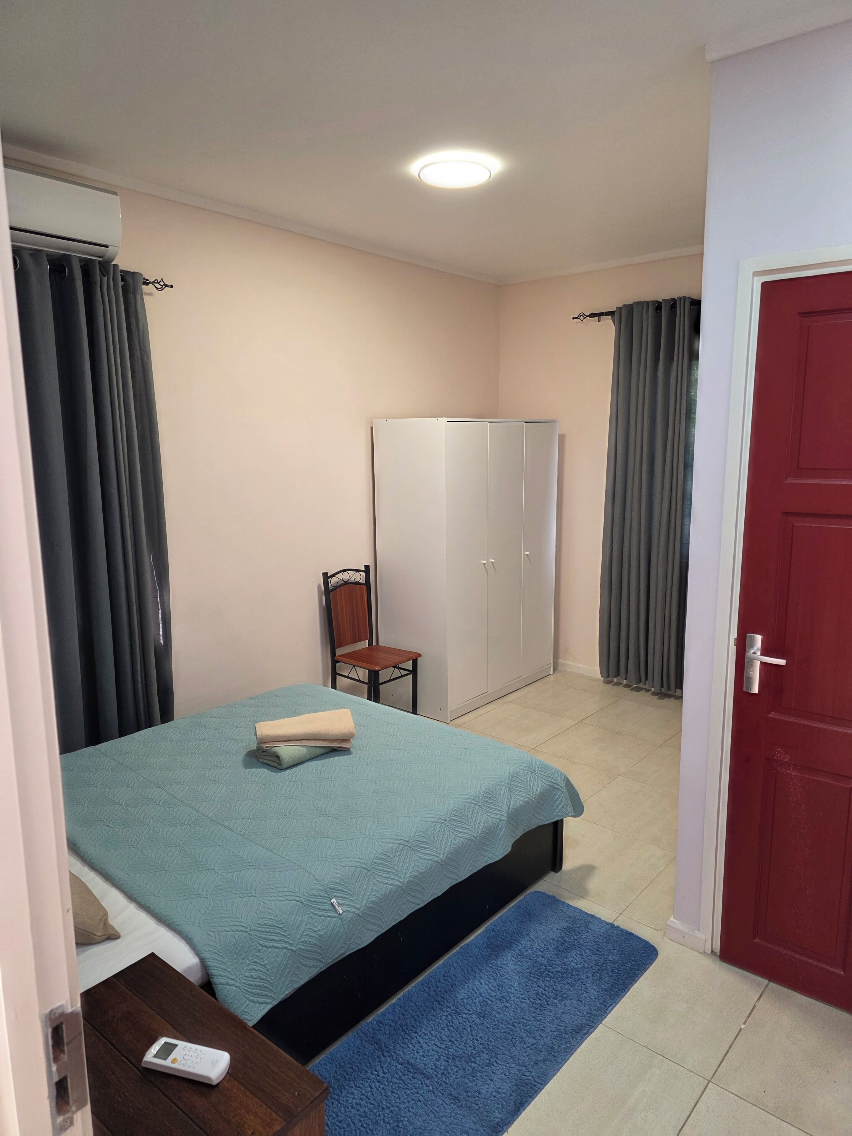 Business Apartment | Premium bedding, memory foam beds, individually decorated