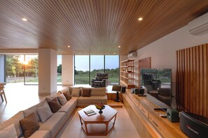 Smart-TV, Musikbibliothek, Stereoanlage