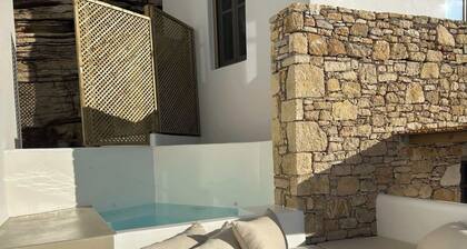 ANDELIAS SIGNATURE SUITES