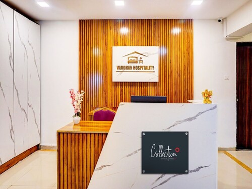 Super Collection O Vardhan Plaza