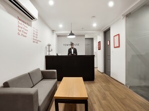 House | Reception