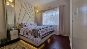 3 makuuhuonetta, silitysrauta/-lauta, internet, vuodevaatteet