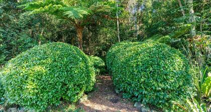 Serene luxury home with tranquil views on mountain tops