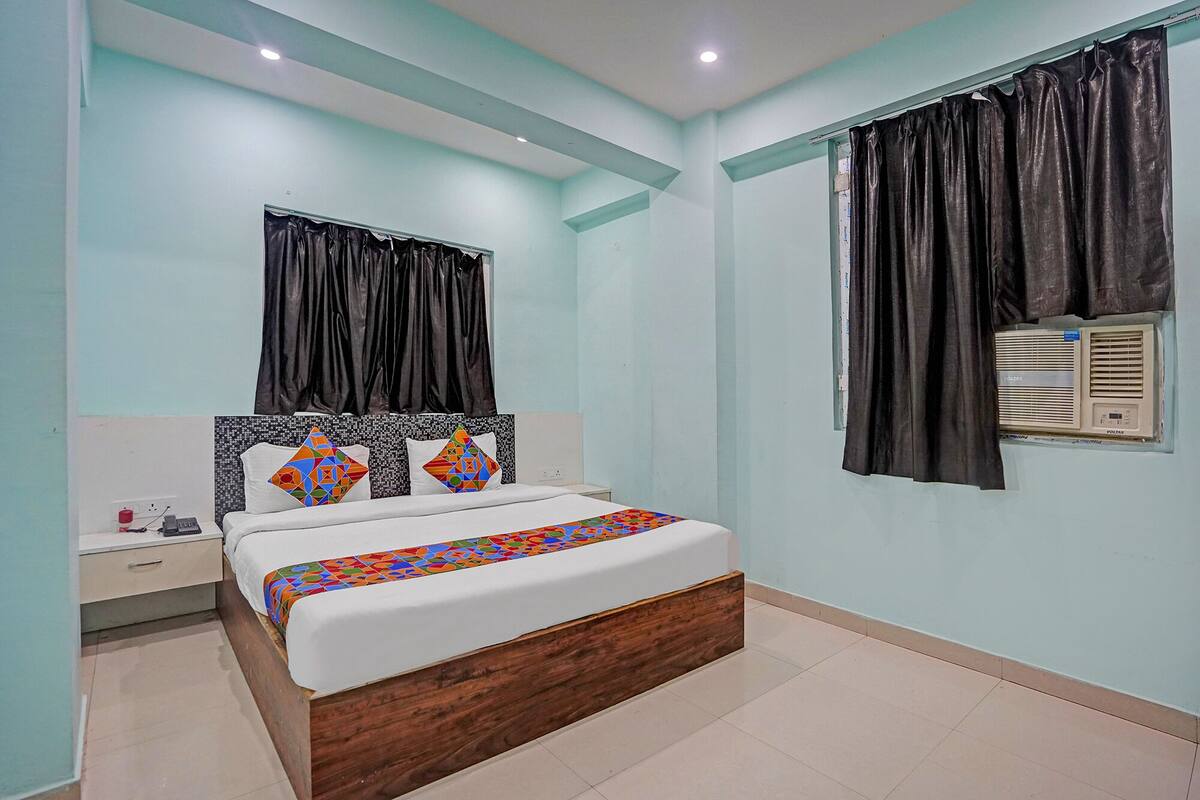 Deluxe Room | Egyptian cotton sheets, premium bedding, in-room safe, free WiFi