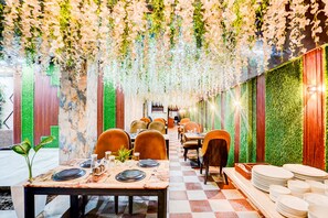 Dining - Fabhotel Dream Palace I (Danapur)