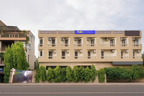 Exterior - Fabhotel Shikha (Jaipur)