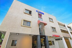 Exterior - Fabhotel Rajdhani Residency (Ranchi)