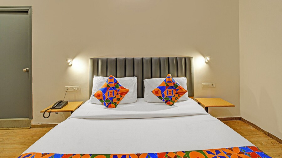 Fabhotel White Ridge Shivam