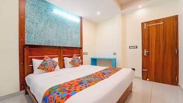 Deluxe Room | Egyptian cotton sheets, premium bedding, in-room safe, free WiFi