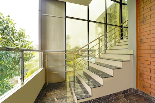 Fabhotel Kafeel Homes