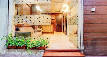 FabExpress Karuna Regent