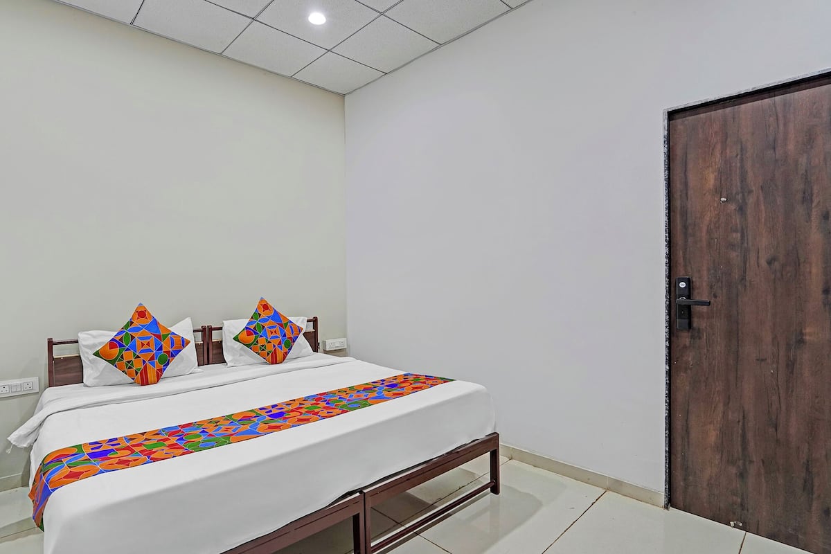 Habitación Deluxe | Sábanas de algodón egipcio, ropa de cama de alta calidad, caja fuerte