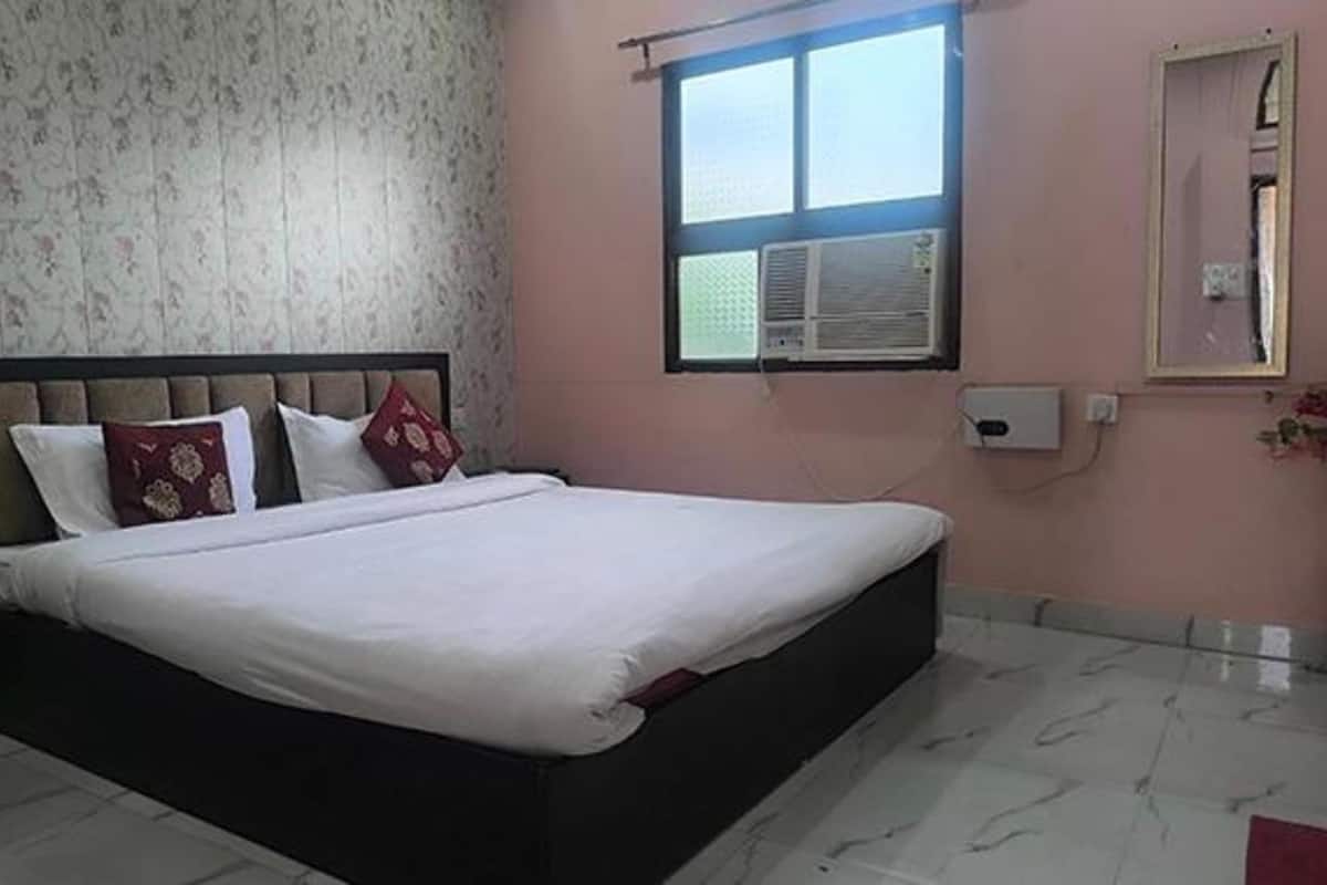 Deluxe Room | Egyptian cotton sheets, premium bedding, in-room safe, free WiFi