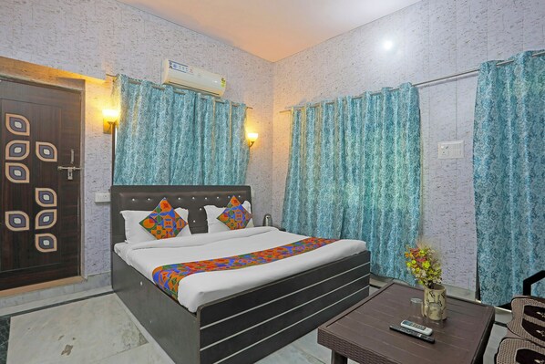 Habitación familiar | Sábanas de algodón egipcio y ropa de cama de alta calidad 