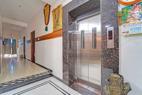 Elevator