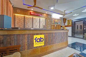 Reception - Fabhotel Raja Residency (Coimbatore)