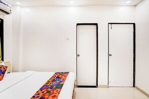 埃及棉床單、高級寢具、客房內保險箱、免費無線上網