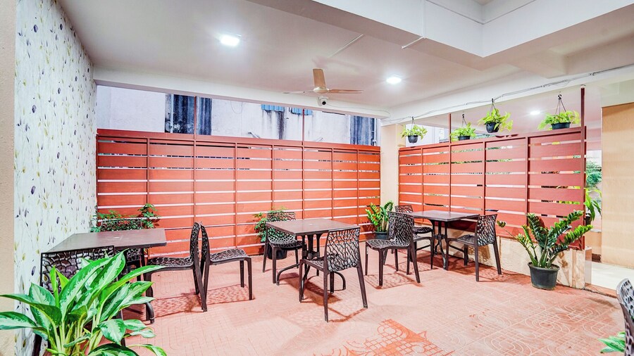 Fabhotel Atithi Regency Home Stay