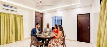 Fabhotel Atithi Regency Home Stay