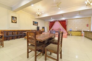 Restaurant - Fabhotel Shiv Palace (Jaipur)