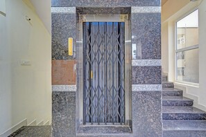 Elevator