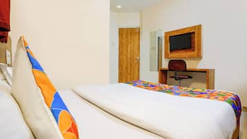 Egyptian cotton sheets, premium bedding, in-room safe, free WiFi