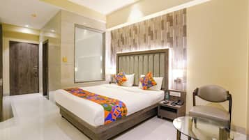 Premium Room | Egyptian cotton sheets, premium bedding, in-room safe, free WiFi
