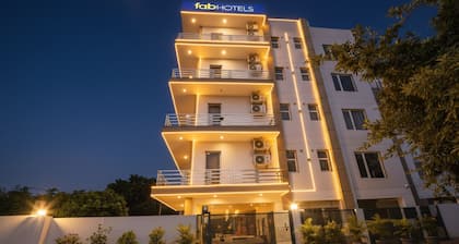 FabHotel Black Pepper- Nr. Batra Heart & Multispecialty Hospital Faridabad