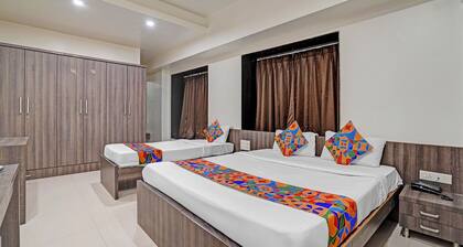 Fabhotel Royal Inn I