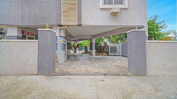 Entrada de la propiedad