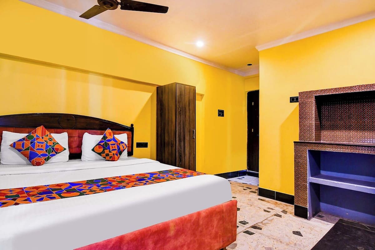 Deluxe Room | Egyptian cotton sheets, premium bedding, in-room safe, free WiFi