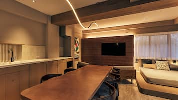 In-room dining